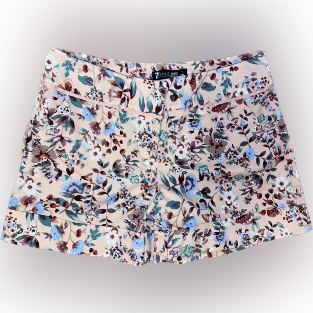 NY & Co 7th Avenue shorts